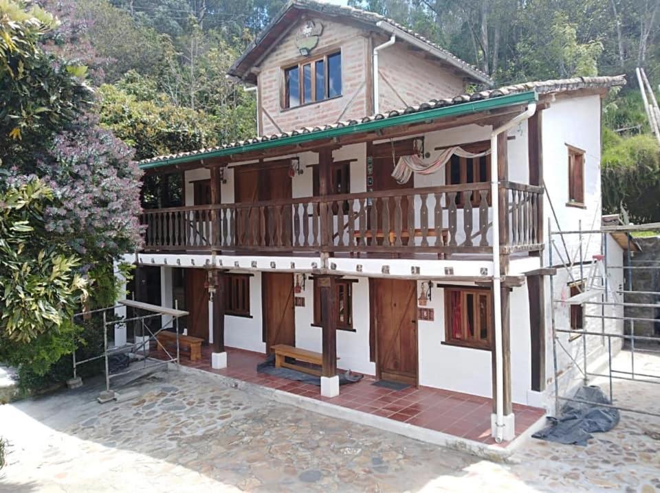 Hostal Mama Hilda Chugchilán Eksteriør billede
